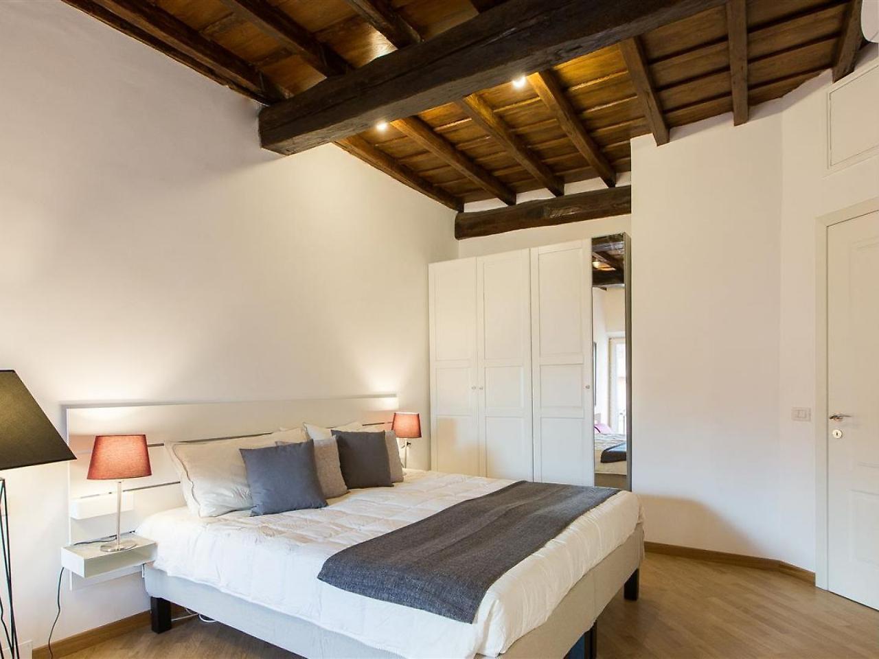 Vatican Trastevere With Wifi And Netflix Hotel